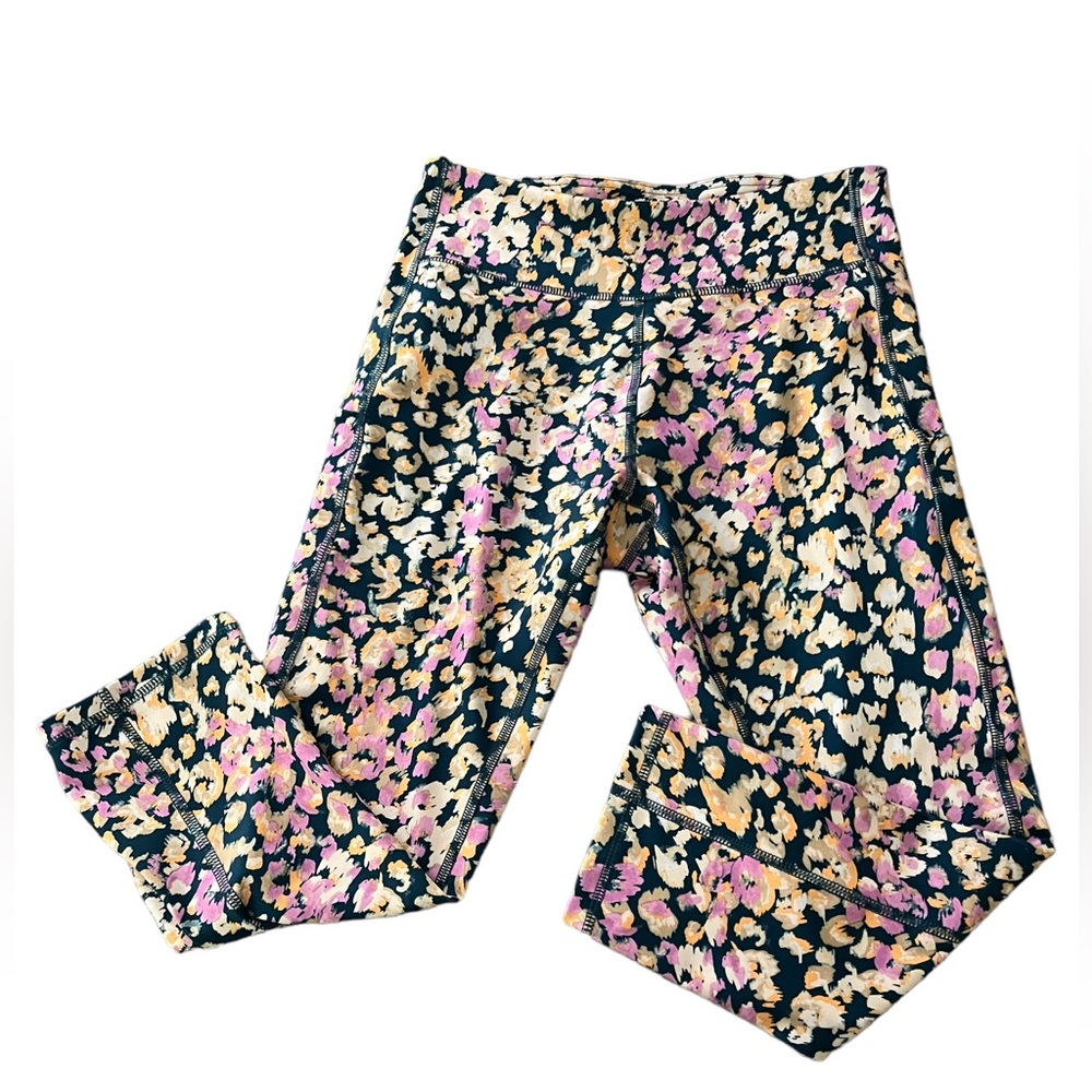 Tek Gear Pocket High-Waisted Capri Leggings